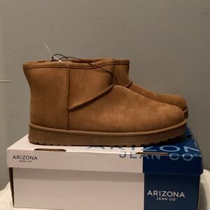 Arizona Jean Company Women's SlaterTan Ankle Booties